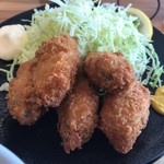 きらぼし食堂 - 牡蠣は大粒Lサイズです