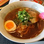 月のうつわ - 黄金そば：780円