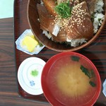 沖あがり食堂 - 鰤漬け丼1000円