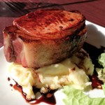 HUNDRED - 肉塊300g1000円