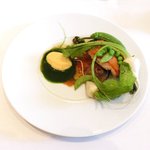 ラ・リューン - メニューＡ 3024円 の茜鶏のロースト パルメザンのペーストと春野菜