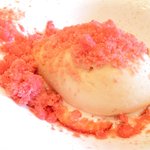 ラ・リューン - メニューＡ 3024円 のいちごのサラダ メレンゲのソルベ