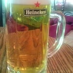 Yonchome Cafe - ハイネケン＠550円。