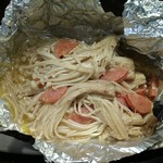 粉ひで - えのきのホイル焼き。良い感じにエキスも染み出してます。