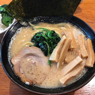 口コミ一覧 横浜家系ラーメン 檜家 よこはまいえけいラーメン ひのきや 渋谷 ラーメン 食べログ
