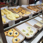 マンマ・ビスコッティーズ・ベーカリー - マンマ・ビスコッティーズ・ベーカリー