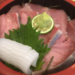 Kisetsu Ryouri Ippuku - 海鮮三色丼