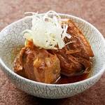 ◆招牌菜“金枪鱼釜煮”380日元