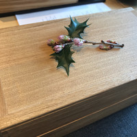 瓢嘻 新橋店 - お弁当のふたには桜が…