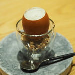 RESTAURANT hidamarino - 卵黄のコンフィ 新タマのムース トリュフの香り