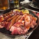 Yakiniku Tabehoudai Kurobekoya - 食べ飲み放題