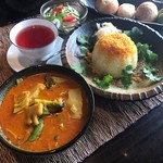 LION CURRY - 