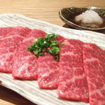 かやらん - 【　黒毛和牛ロース炙り焼き　】　生で食べれる！鮮度が命です。さっぱりおろしポン酢でどうぞ。