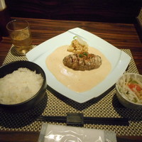 旬菜ステーキ処 らいむらいと - セット全容