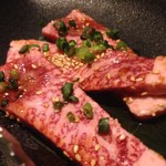 焼肉＆BAR 十炭 - 