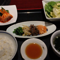 叙々苑 有楽町マリオン店 - Aランチ