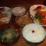 仁亭 - ライスと味噌汁