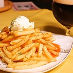 Shredded French Fries [Sour Cream and Sweet Chili Sauce]