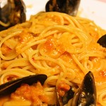 Mussels and tomato cream pasta