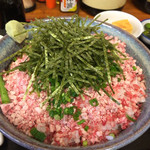 濱田 - 牛とろ丼（大盛）