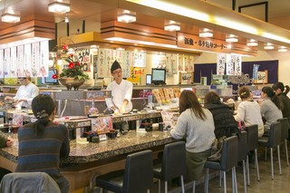 Kaitensushi Hokkaidou - 