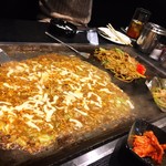 Teppan Izakaya Yamanoya - ダブルチーズもんじゃ