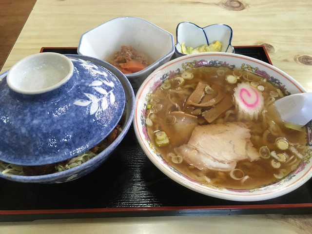 日新町　ハトヤ食堂　本店 - 七日町（食堂）の写真