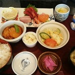 兆一 - お刺身定食 1,030円
