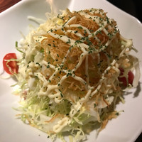 神戸牛炭火焼肉 いく田 代々木 - いく田サラダ 780円
