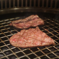 極上松阪牛 牛追道中 - 上カルビ