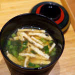 嗜季 - どこにでもある味噌汁に見えるでしょう？ 違うんです。詳しくは本文参照（笑）