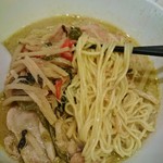 ティーヌン - やっぱ細麺が合う！