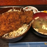 松波 - ソースカツ丼(930円)
