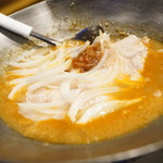 ちょちょ園 - ホルモン鍋