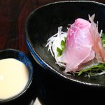 平野屋 - ('11/1)鯉のあらい　すぐ下で鯉を捕まえる音が・・・