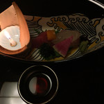 祇園 京料理 花咲 - これが演出された一品