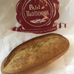 PAiN au TRADITIONNEL - プチバゲット