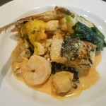 ステーキ・洋食のTANTO屋 - 鯛と魚介のポワレ　2017.3