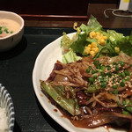 Kumamoto Horumon - 馬肉のほっぺ焼き定食
                        馬ホルモン煮込み小サイズ付き