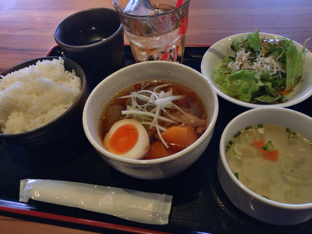 閉店 池袋 バル サカノウエ 池袋西口店 池袋 ダイニングバー 食べログ