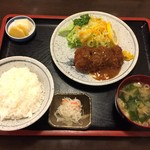 味喜 - チーズみそチキンカツ定食(760円)