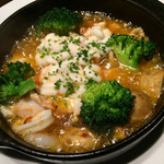 HALE海's アークヒルズ仙石山森タワー店 - 白子とエビのアヒージョ