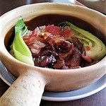 干し豚バラと腸詰の釜飯