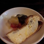 ジラソーレ - お通し
                                野菜のマリネかな？と、オムレツ