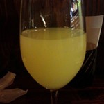 ジラソーレ - 自家製のレモンのお酒をソーダで割って
      これは効く！一気に酔いが回った～
      店長さんがチェイサーくれた(笑)