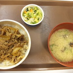 すき家 - しじみ汁おしんこセット・１４０円