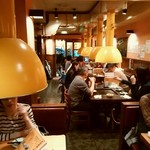 もんじゃ しなのや - 店内