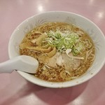 中華飯店 聖龍 - 聖龍ラーメン 530円