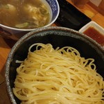 麺哲支店 麺野郎 - 根室産鱈頬肉と白子の塩つけ麺