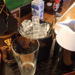 くつろぎ亭ひこべえ  - 黒霧キープ、水割りセット